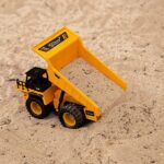 Top Race Remote Control Construction Dump Truck Toy, Toy Trucks 1:18 Scale, TR-112